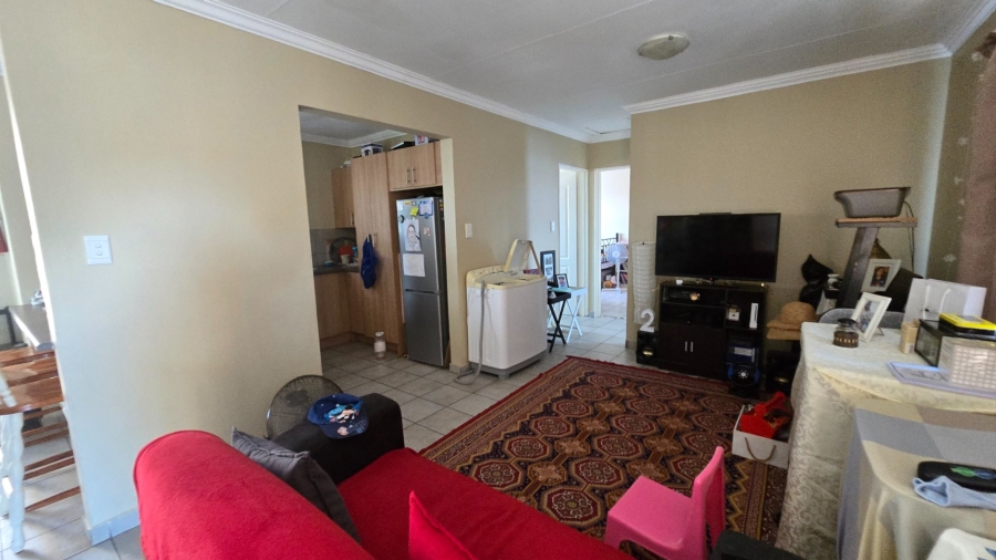 2 Bedroom Property for Sale in Pellissier Free State